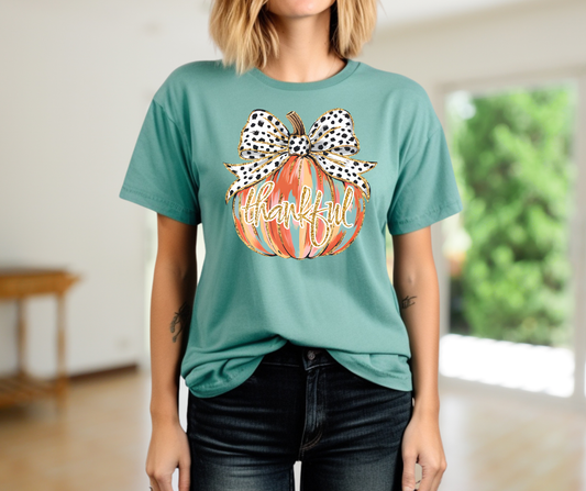 Thankful Glitter Pumpkin Graphic T-Shirt